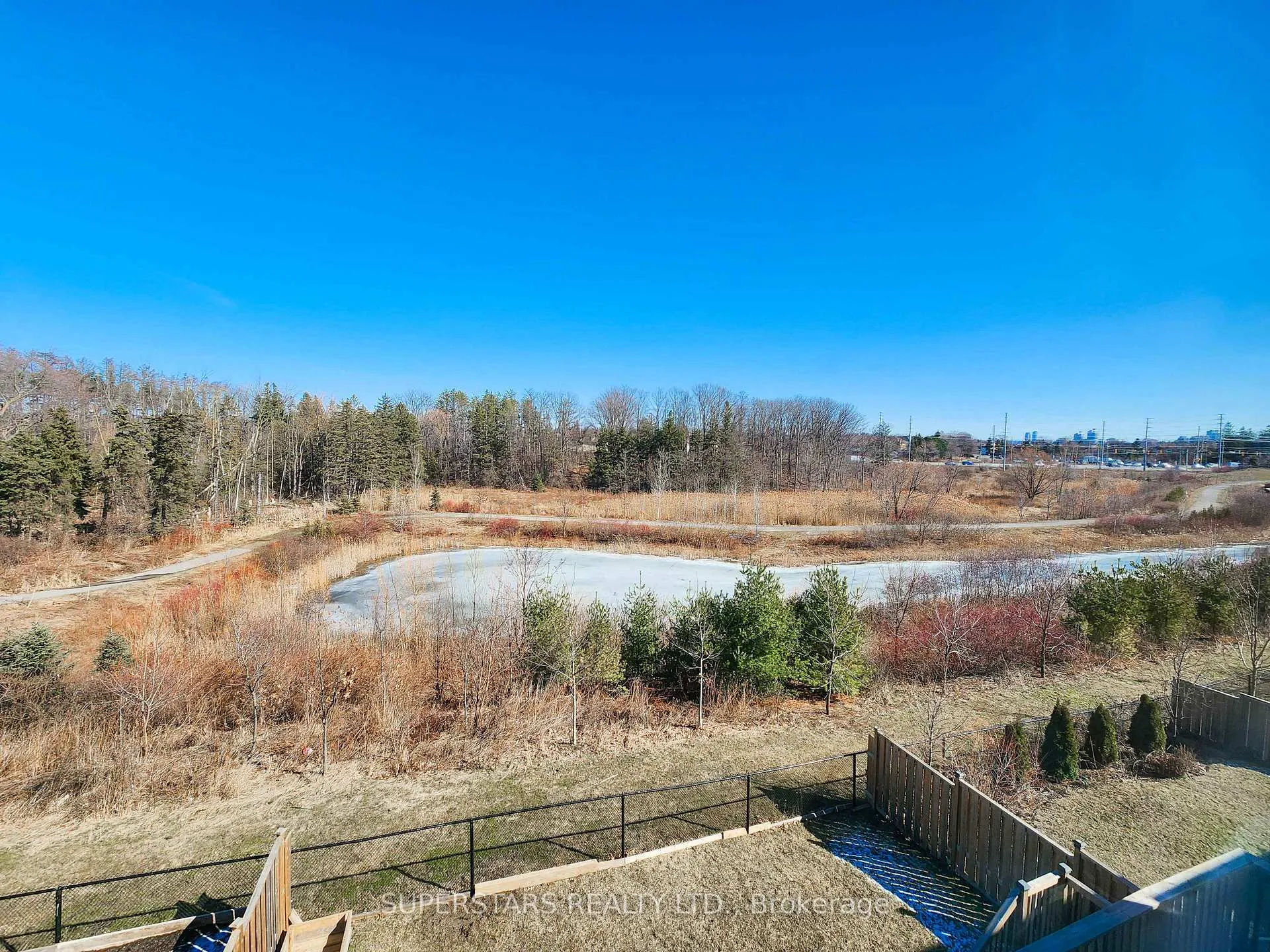 Photo 42 of 47 Hurst Avenue, Vaughan, Patterson — HOMEH