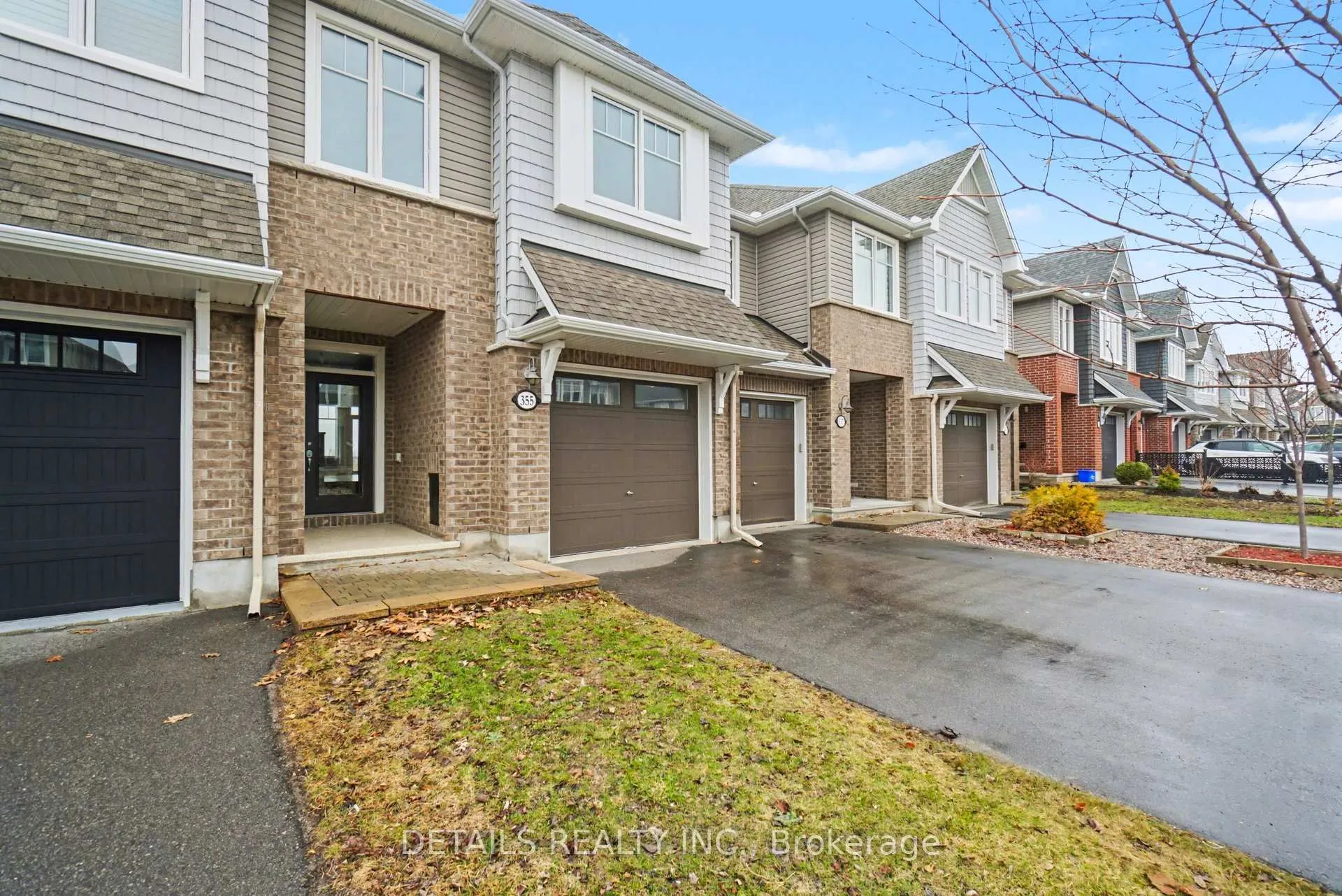 Photo 3 of 355 Mishawashkode Street, Ottawa, Camelot — HOMEH