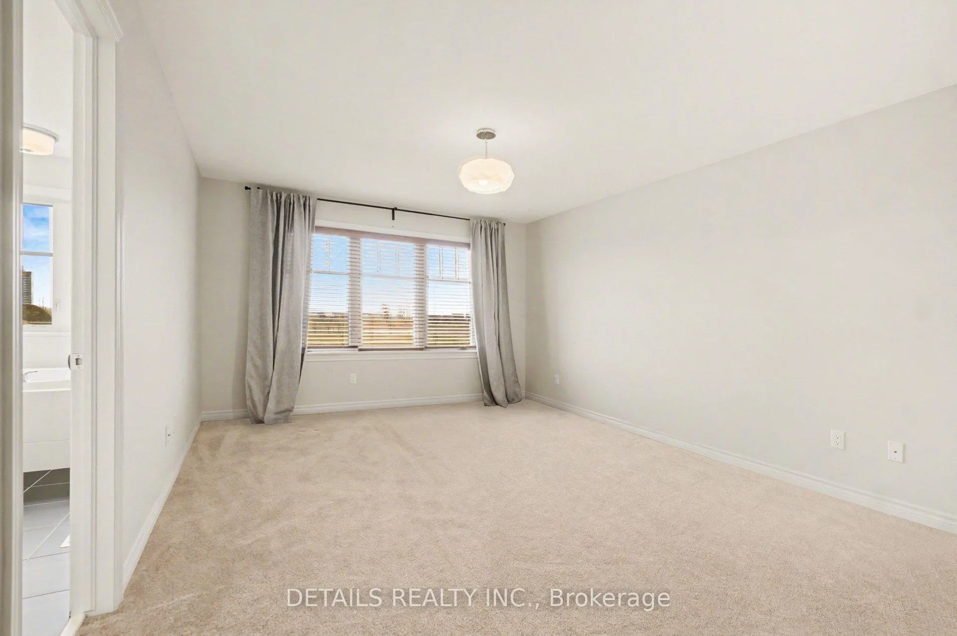 Photo 20 of 355 Mishawashkode Street, Ottawa, Camelot — HOMEH