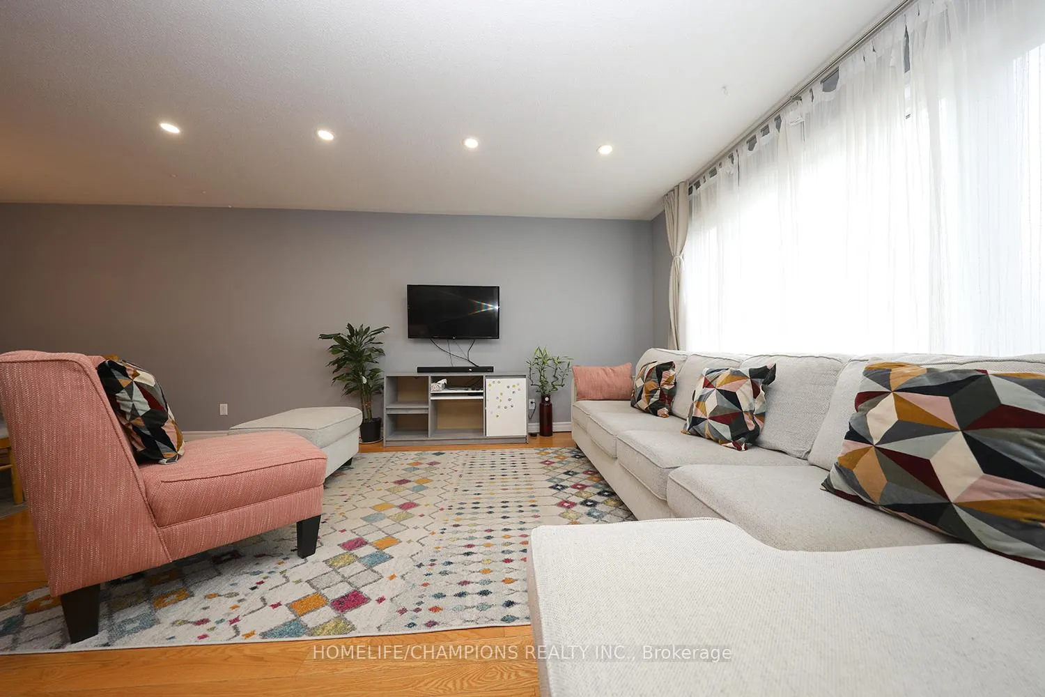 Photo 12 of 865 Vicki Drive, Pickering, West Shore — HOMEH