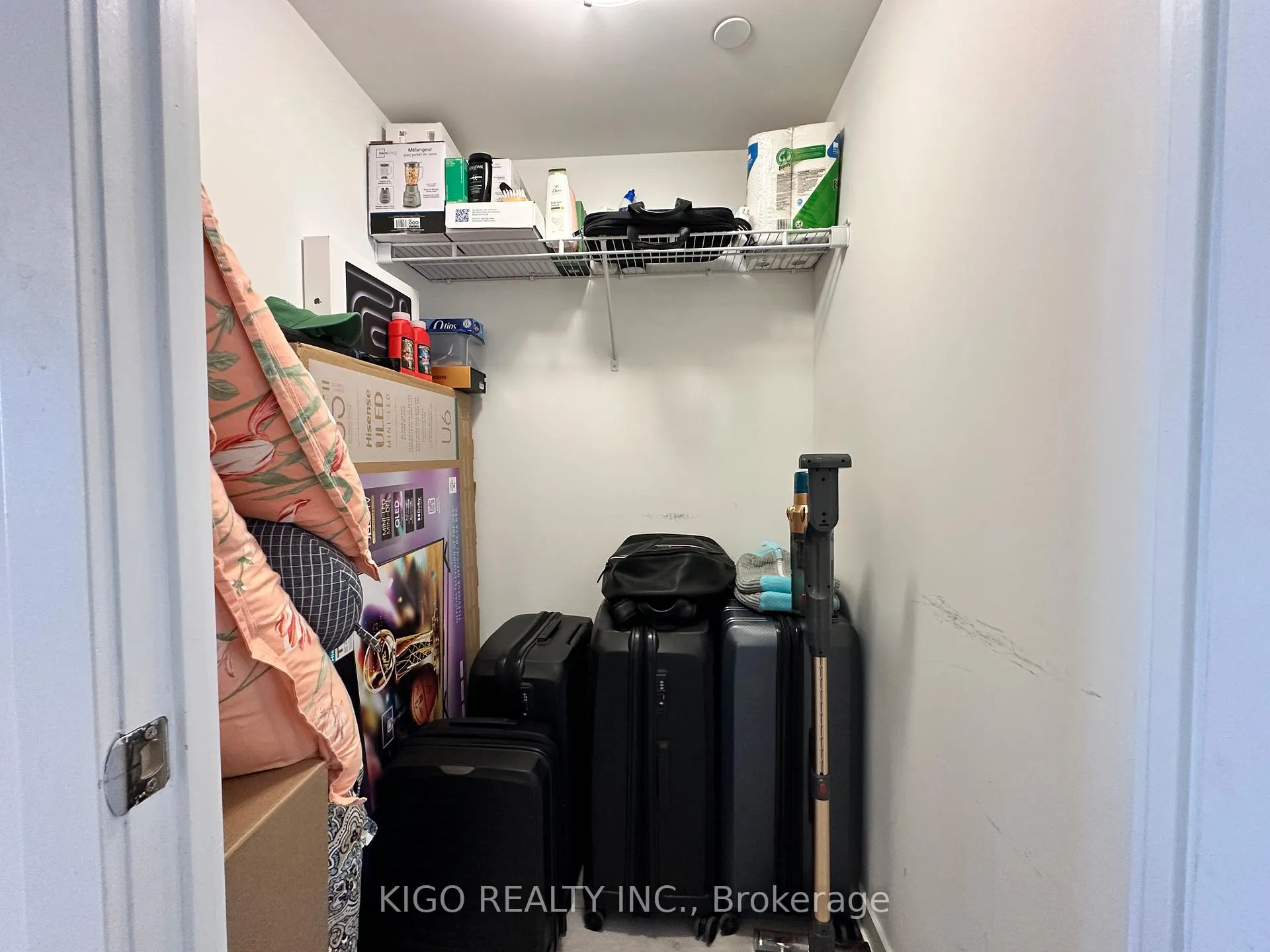 Photo 12 of Unit 905, 55 Duke Street W, Kitchener, City Commercial Core — HOMEH