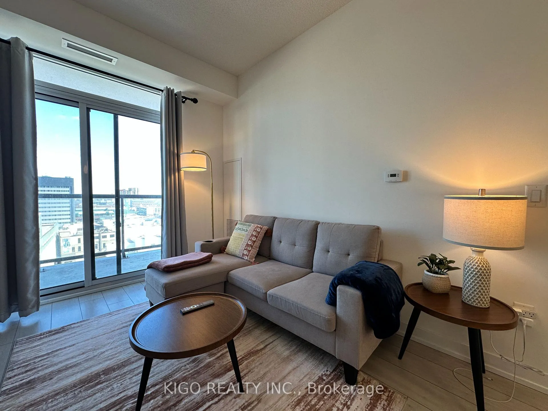 Photo 23 of Unit 905, 55 Duke Street W, Kitchener, City Commercial Core — HOMEH