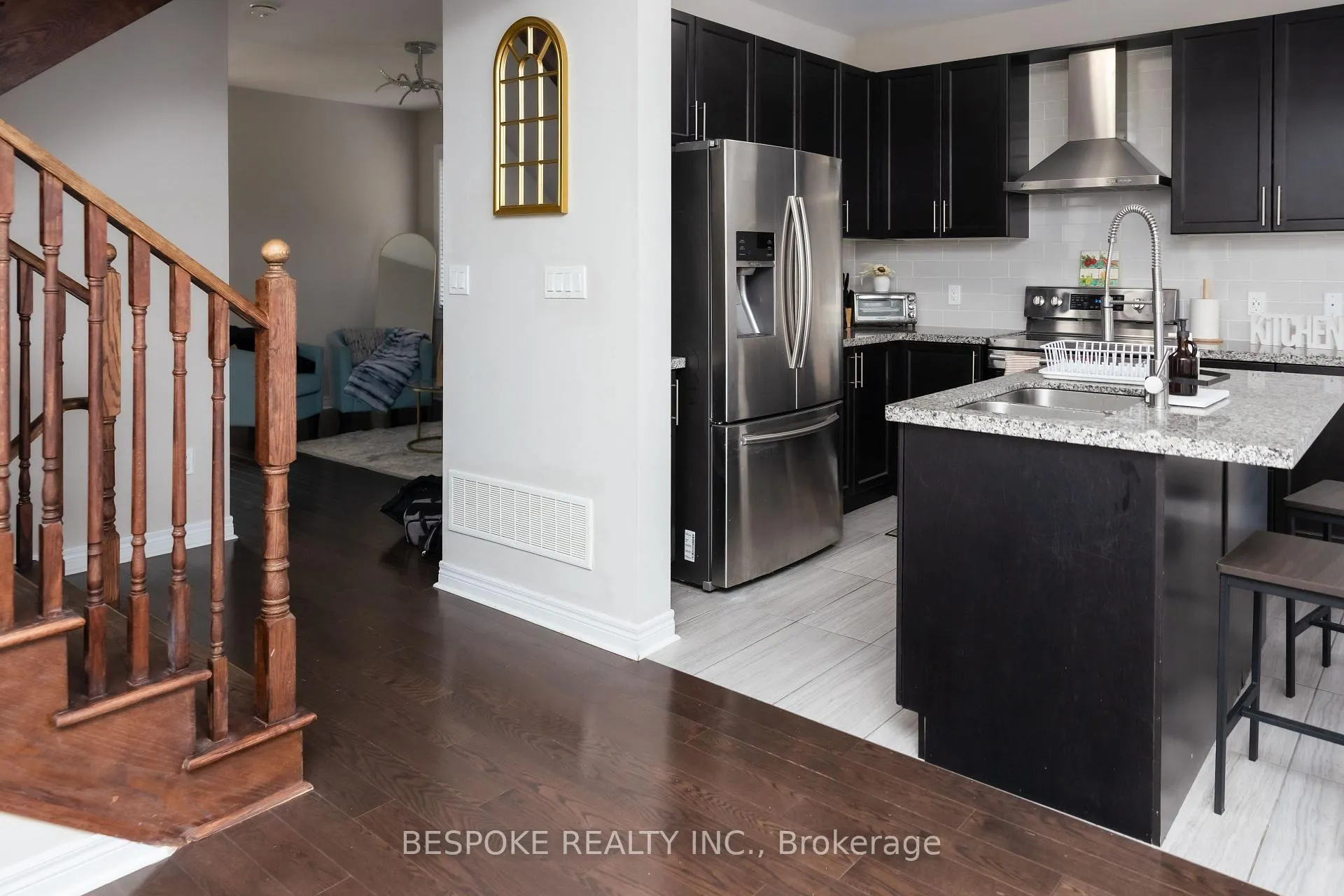 Photo 11 of 1100 Cactus Crescent, Pickering, Rural Pickering — HOMEH