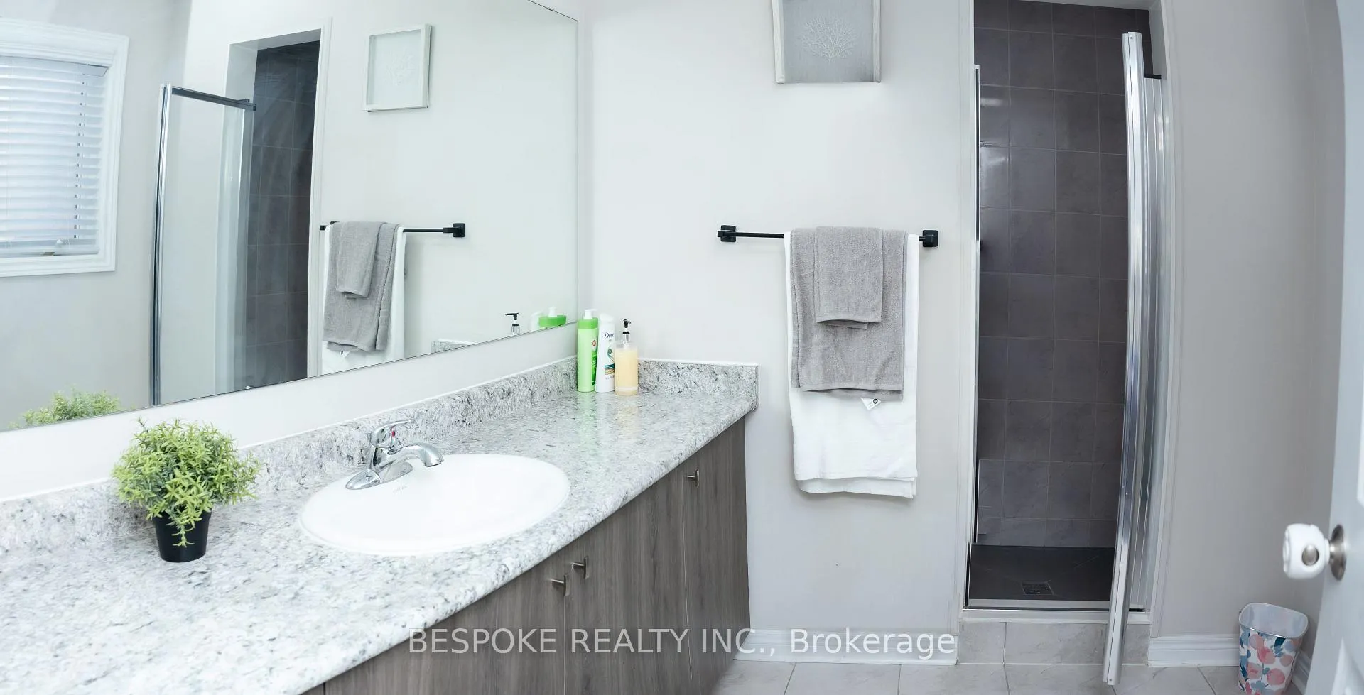 Photo 17 of 1100 Cactus Crescent, Pickering, Rural Pickering — HOMEH