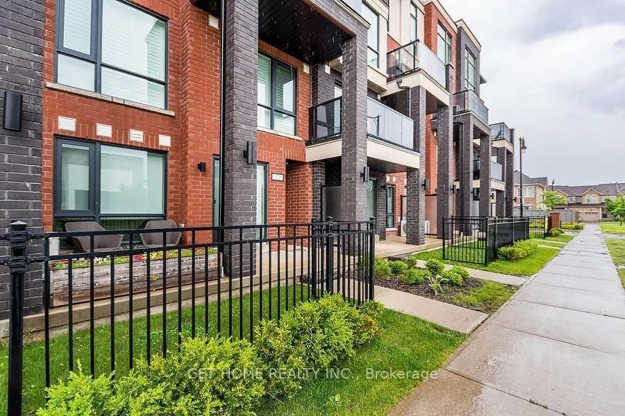 Photo 4 of Unit 13, 100 Dufay Road, Brampton, Northwest Brampton — HOMEH