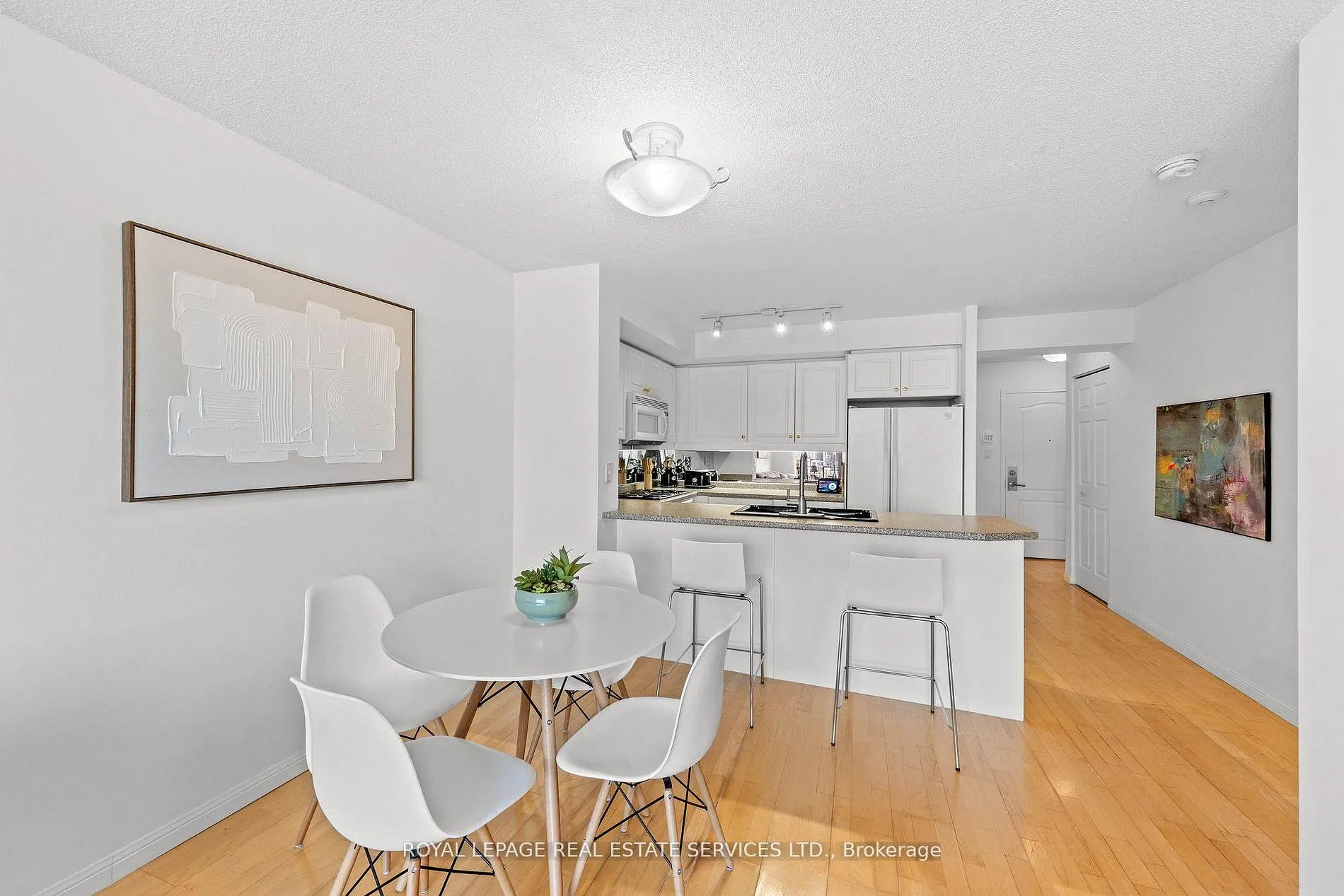 Photo 10 of Unit 606, 18 Wanless Avenue, Toronto, Lawrence Park North — HOMEH