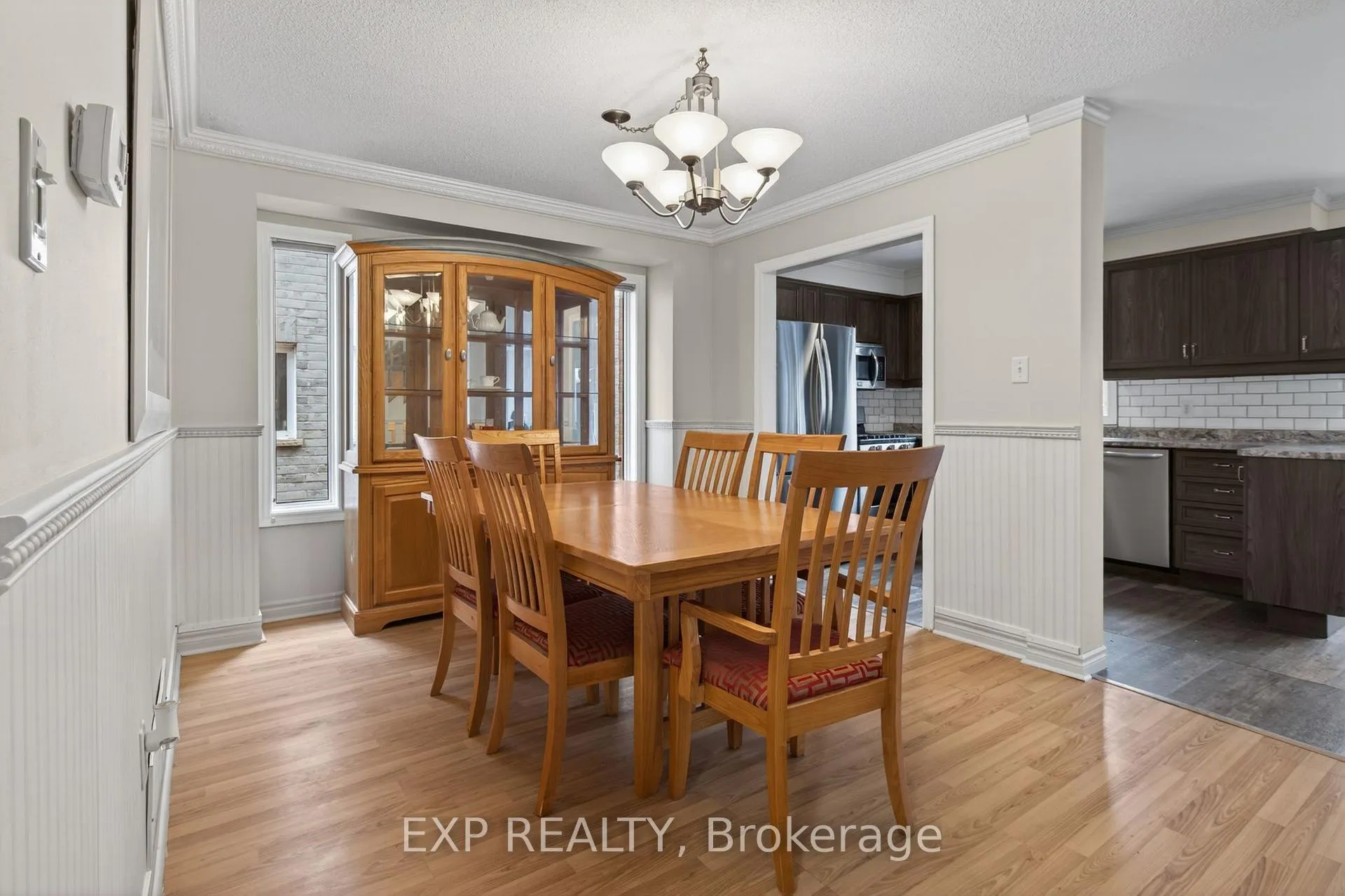 Photo 8 of 65 Dunnett Drive, Barrie, Ardagh — HOMEH