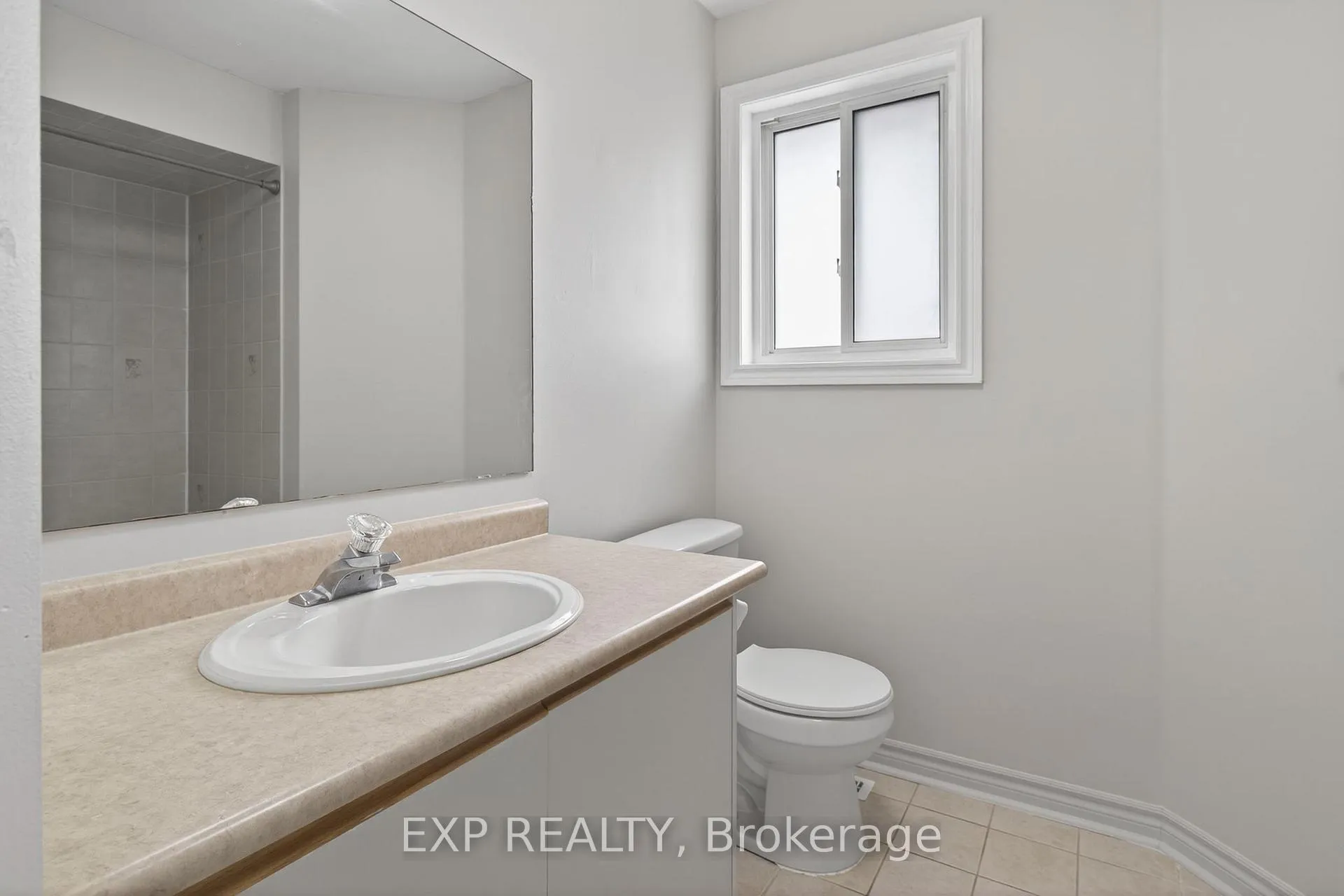 Photo 23 of 65 Dunnett Drive, Barrie, Ardagh — HOMEH