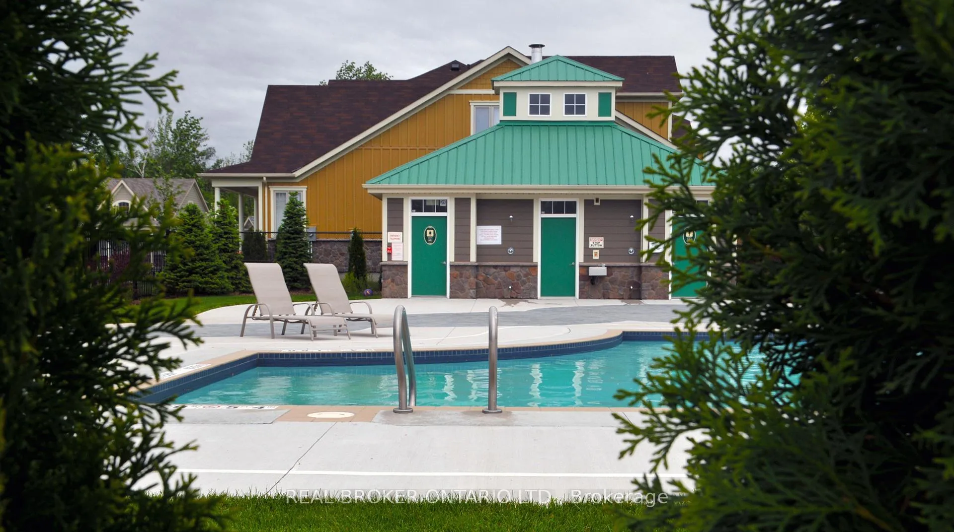 Photo 7 of 281 River Road East, Wasaga Beach — HOMEH