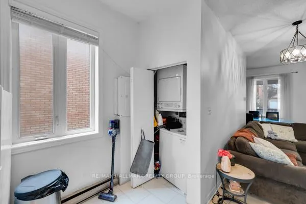 Photo 11 of 69 Blackburn Avenue, Ottawa, Sandy Hill — HOMEH