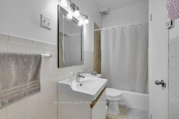 Photo 12 of 69 Blackburn Avenue, Ottawa, Sandy Hill — HOMEH