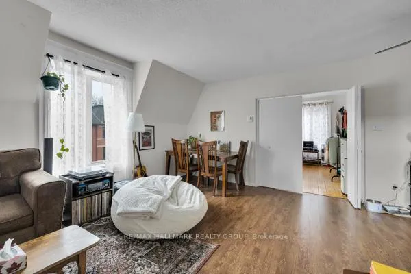 Photo 24 of 69 Blackburn Avenue, Ottawa, Sandy Hill — HOMEH
