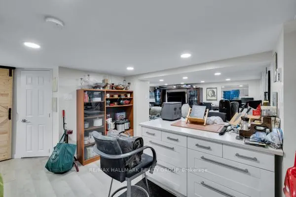 Photo 36 of 69 Blackburn Avenue, Ottawa, Sandy Hill — HOMEH