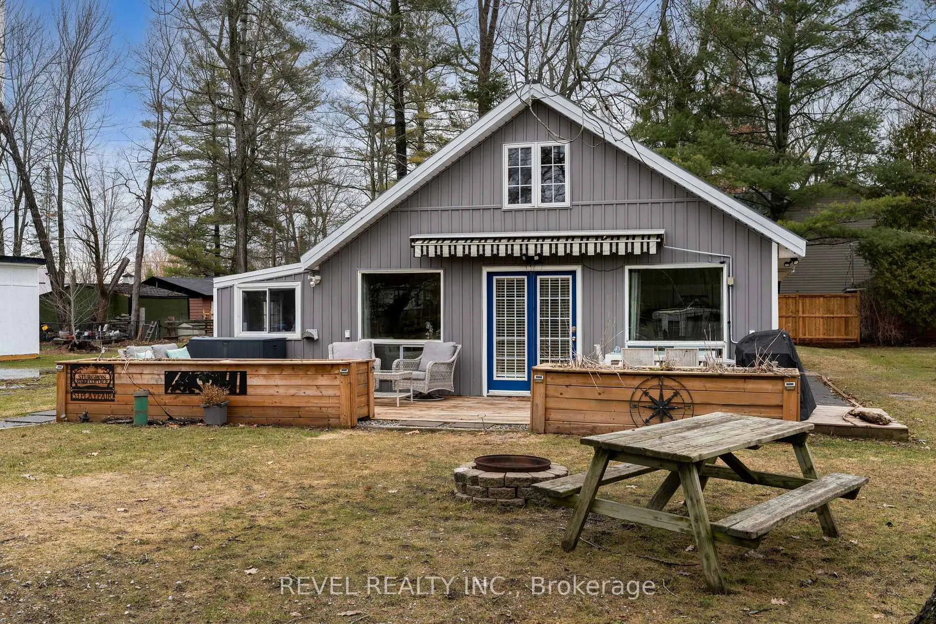 Photo 2 of 53 Playfair Drive, Tay, Rural Tay — HOMEH