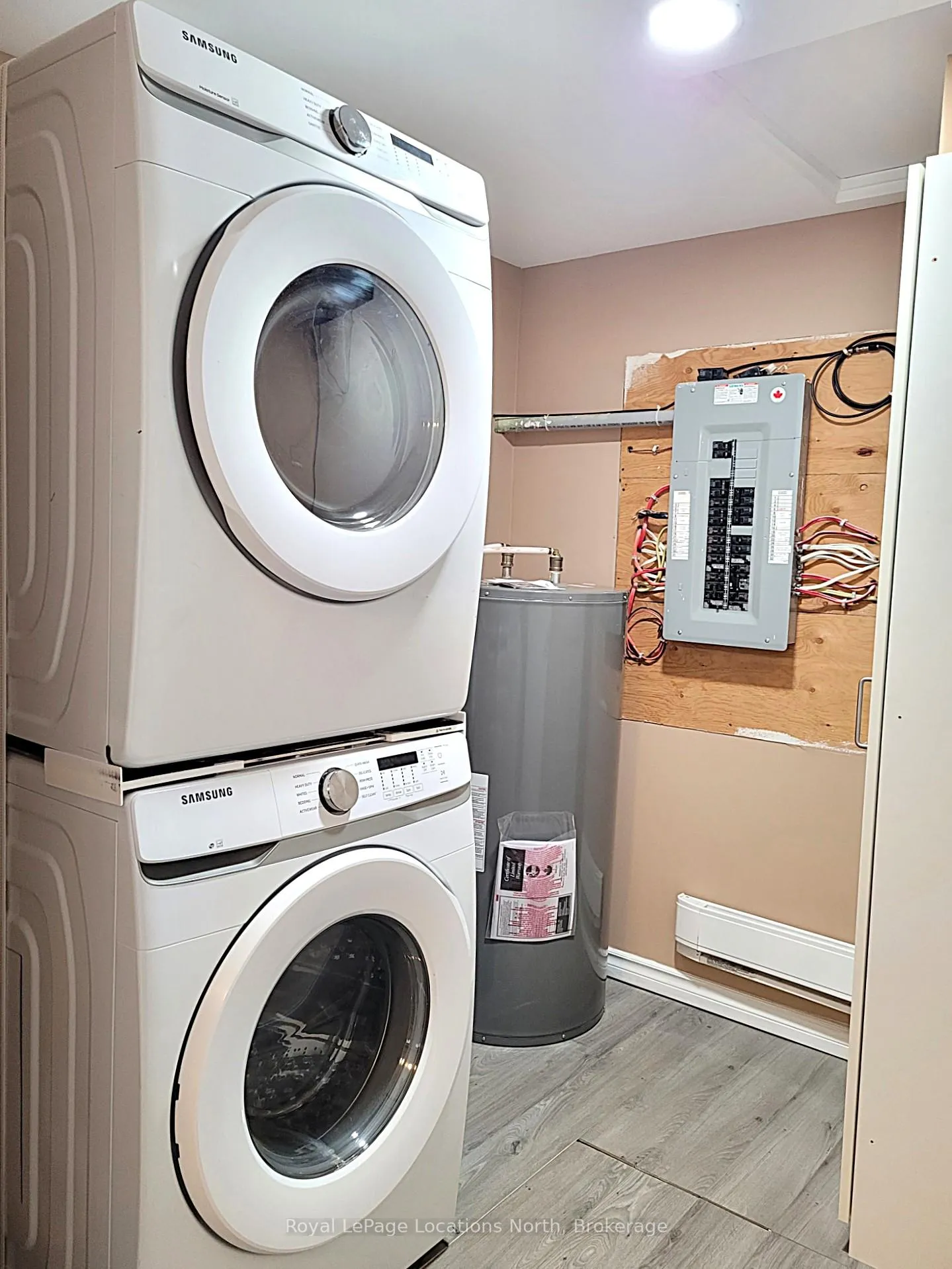 Photo 22 of 2045 River Road W, Wasaga Beach — HOMEH