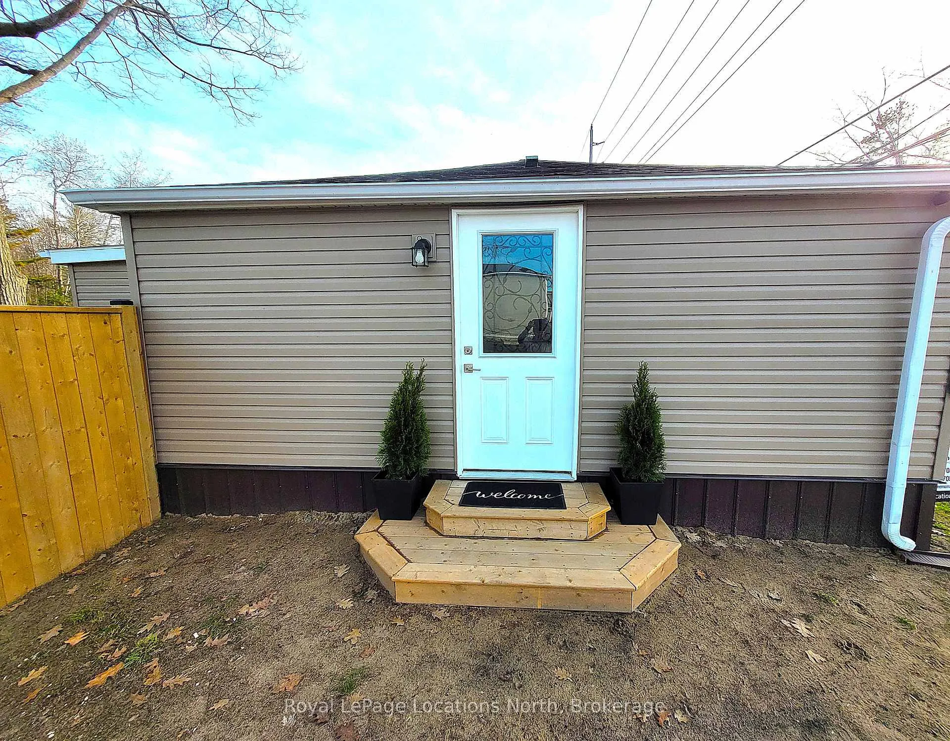 Photo 1 of 2045 River Road W, Wasaga Beach — HOMEH
