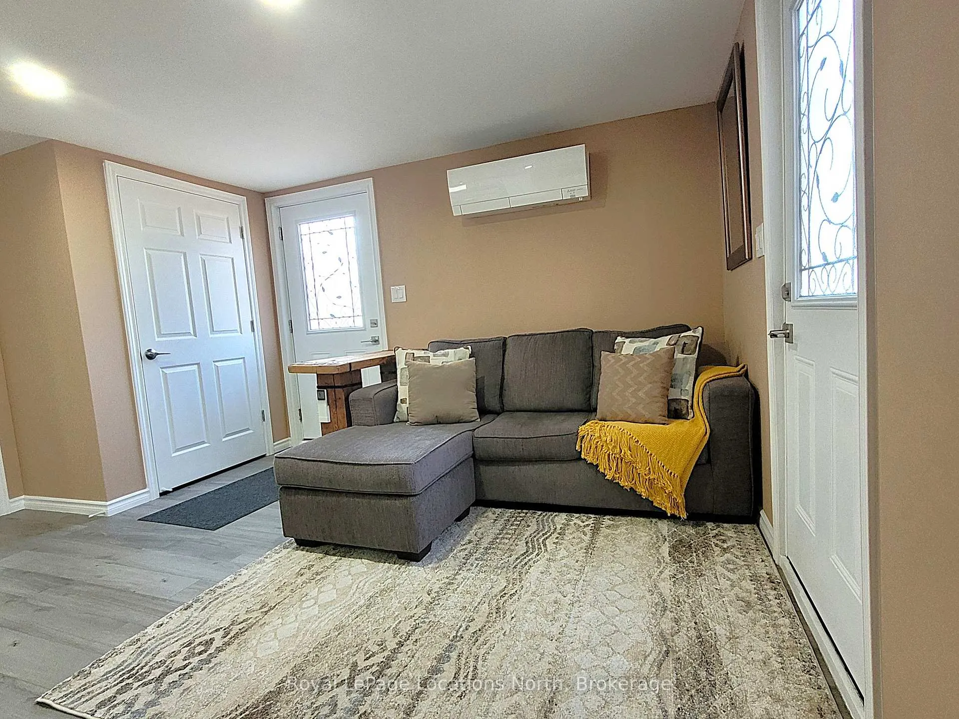 Photo 5 of 2045 River Road W, Wasaga Beach — HOMEH
