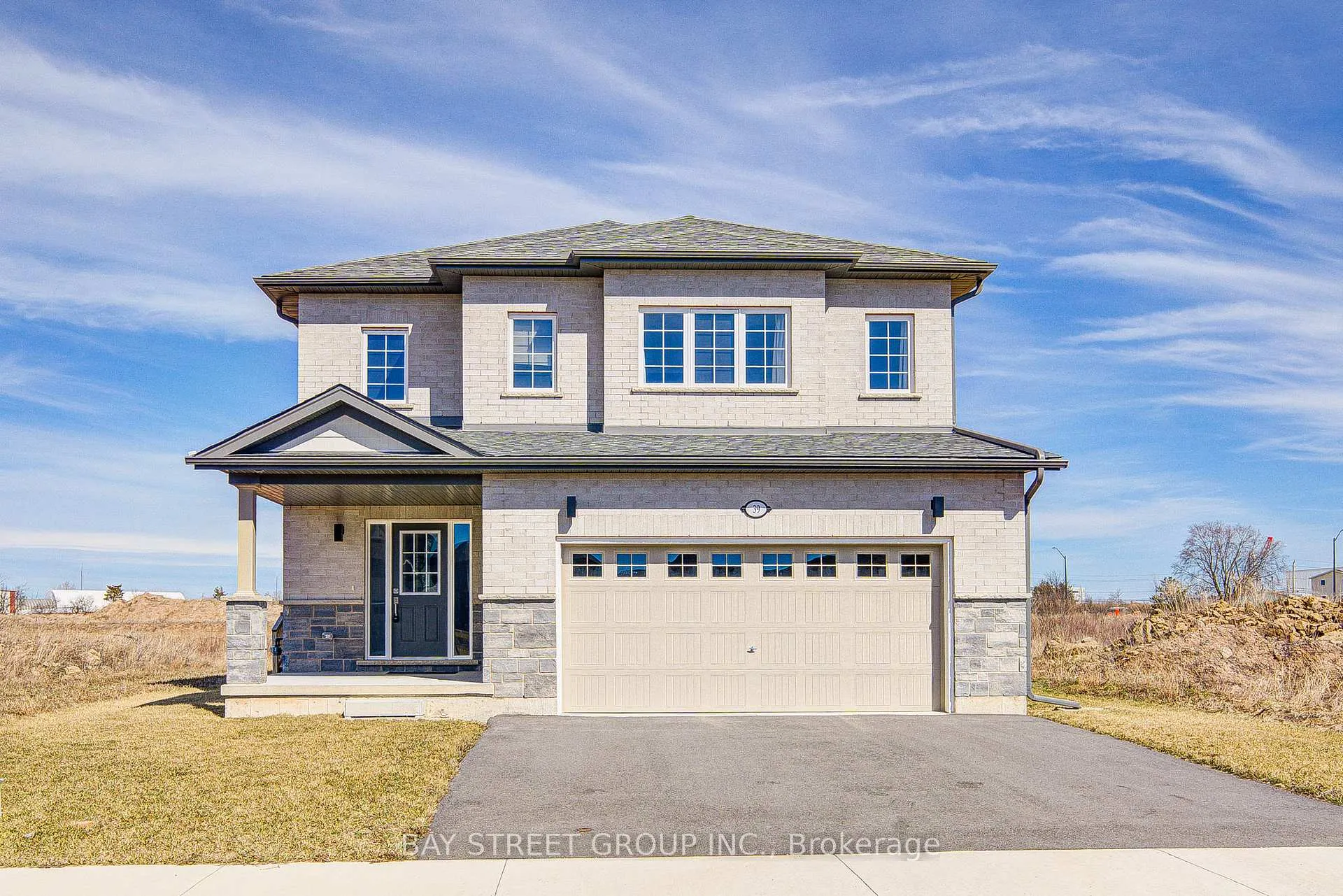 Photo 1 of 39 Meadowlark Drive, Port Colborne, Main Street — HOMEH