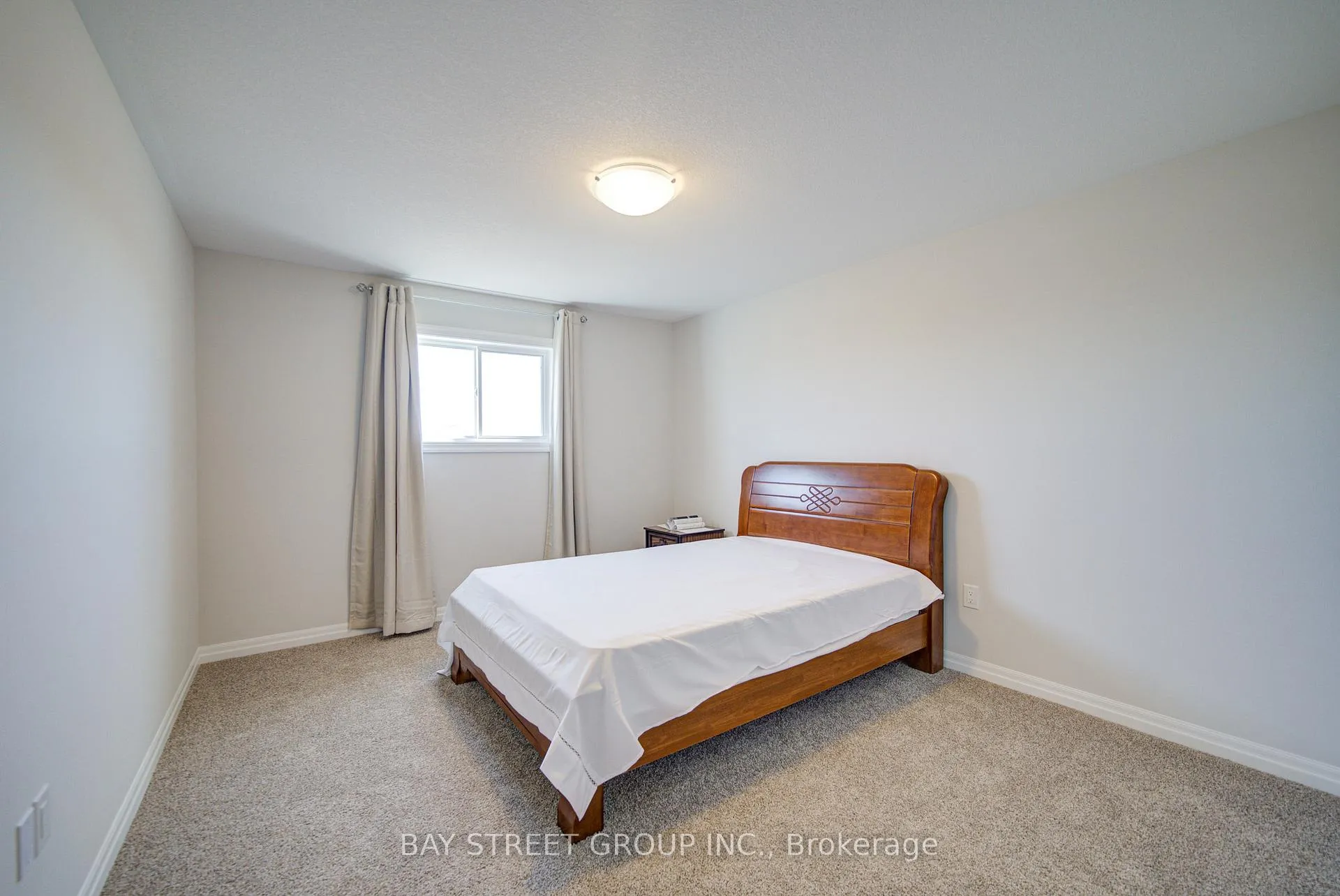 Photo 15 of 39 Meadowlark Drive, Port Colborne, Main Street — HOMEH