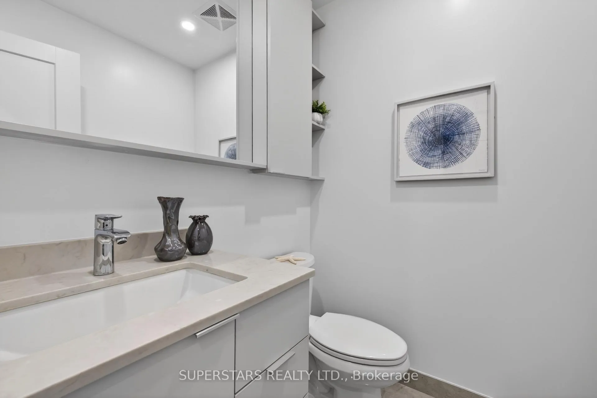 Photo 8 of Unit W118, 8 Cedarland Drive, Markham, Unionville — HOMEH
