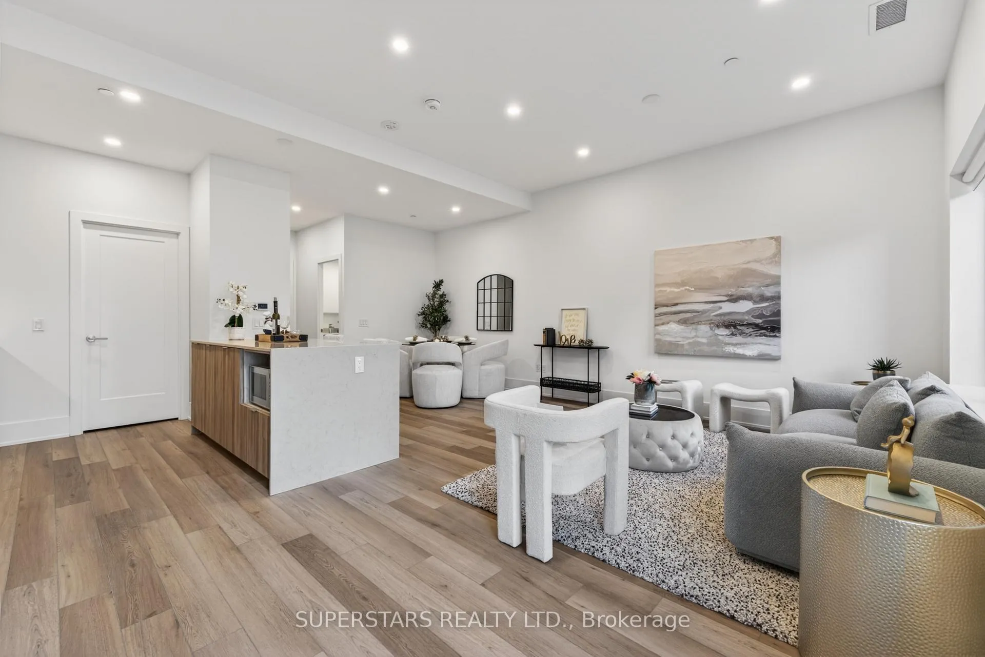 Photo 18 of Unit W118, 8 Cedarland Drive, Markham, Unionville — HOMEH