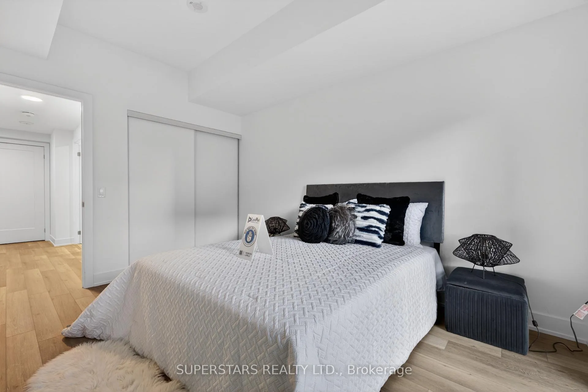Photo 27 of Unit W118, 8 Cedarland Drive, Markham, Unionville — HOMEH