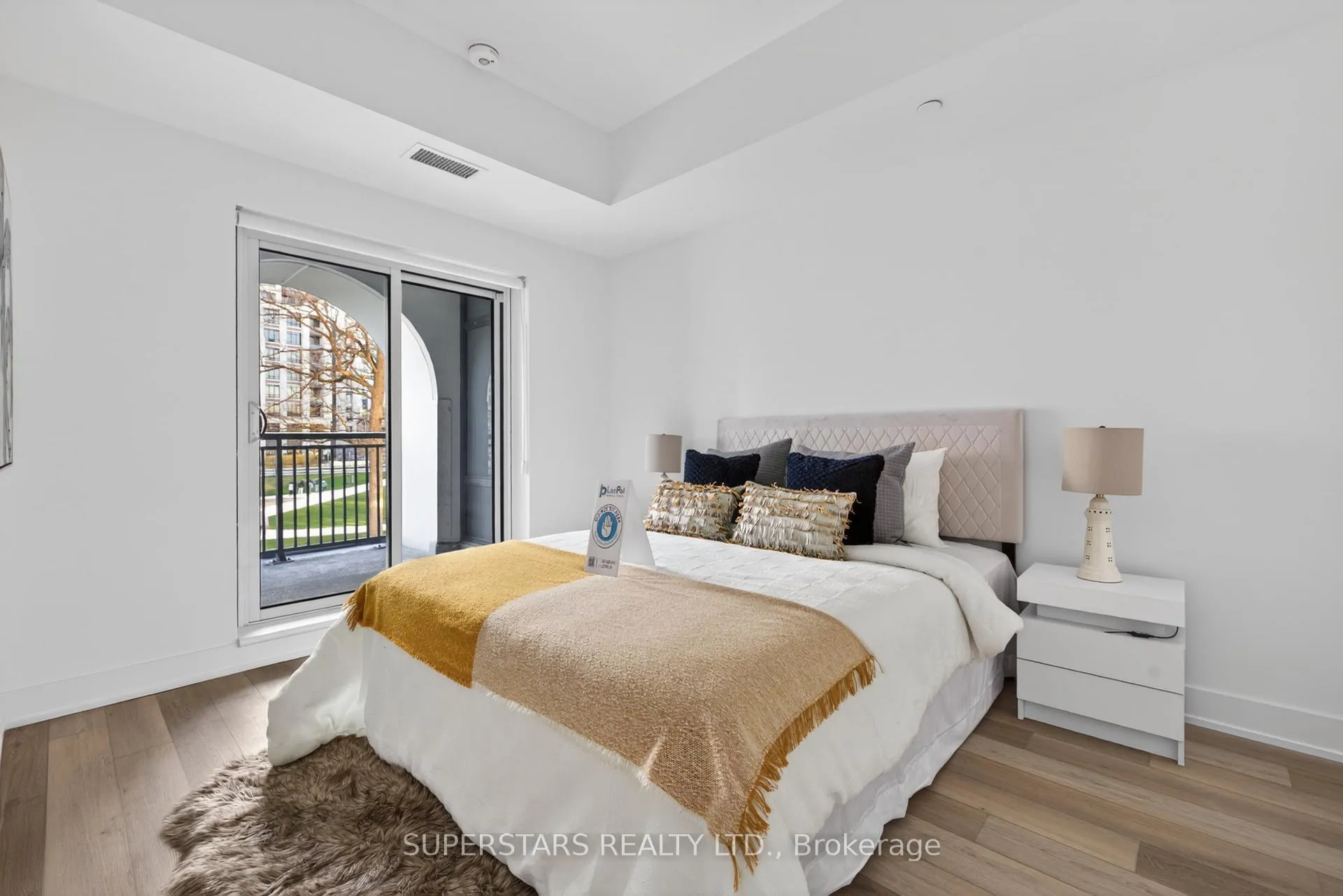 Photo 28 of Unit W118, 8 Cedarland Drive, Markham, Unionville — HOMEH