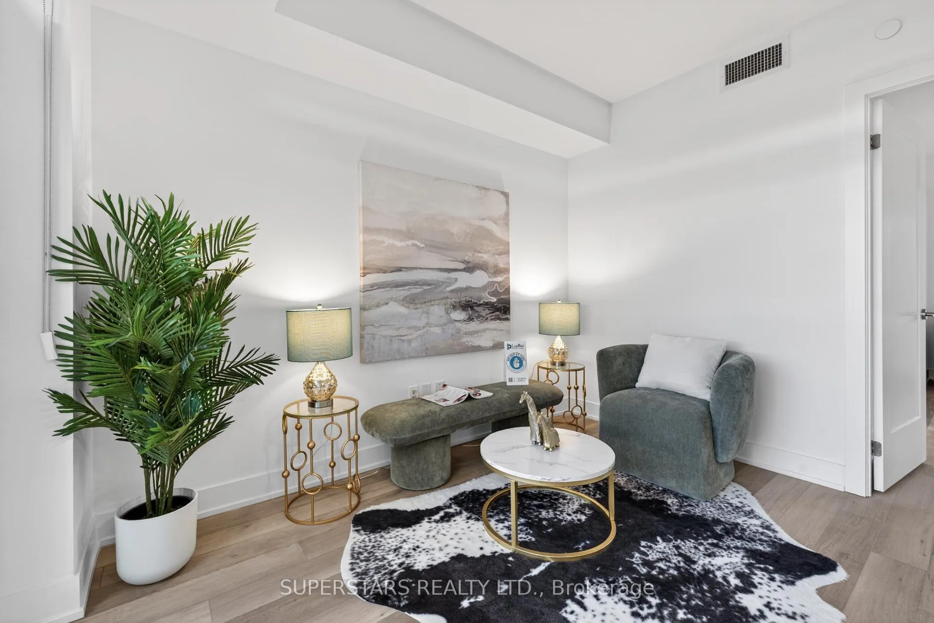 Photo 35 of Unit W118, 8 Cedarland Drive, Markham, Unionville — HOMEH