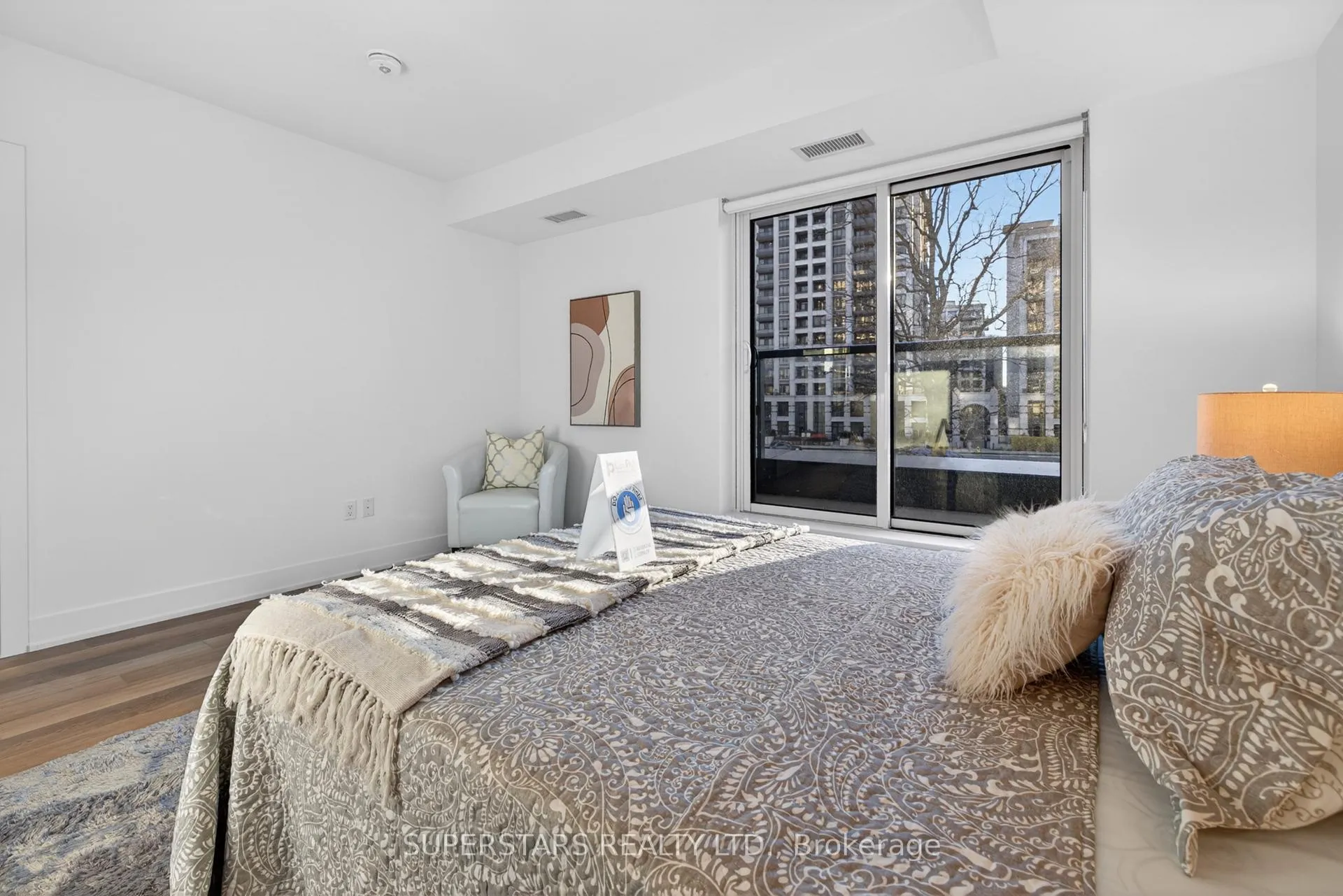 Photo 41 of Unit W118, 8 Cedarland Drive, Markham, Unionville — HOMEH