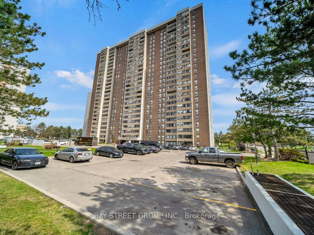 Photo 2 of Unit 1003, 18 Knightsbridge Road, Brampton, Queen Street Corridor — HOMEH