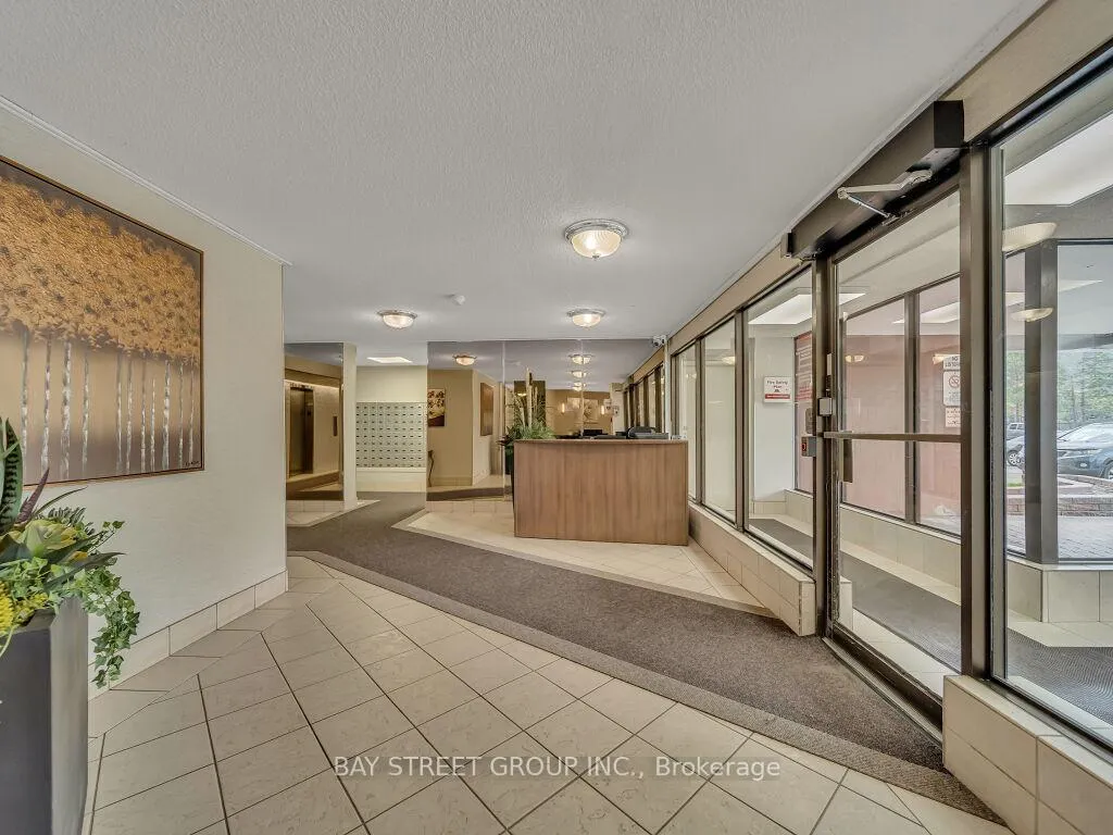 Photo 5 of Unit 1003, 18 Knightsbridge Road, Brampton, Queen Street Corridor — HOMEH