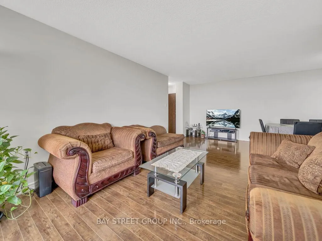 Photo 16 of Unit 1003, 18 Knightsbridge Road, Brampton, Queen Street Corridor — HOMEH