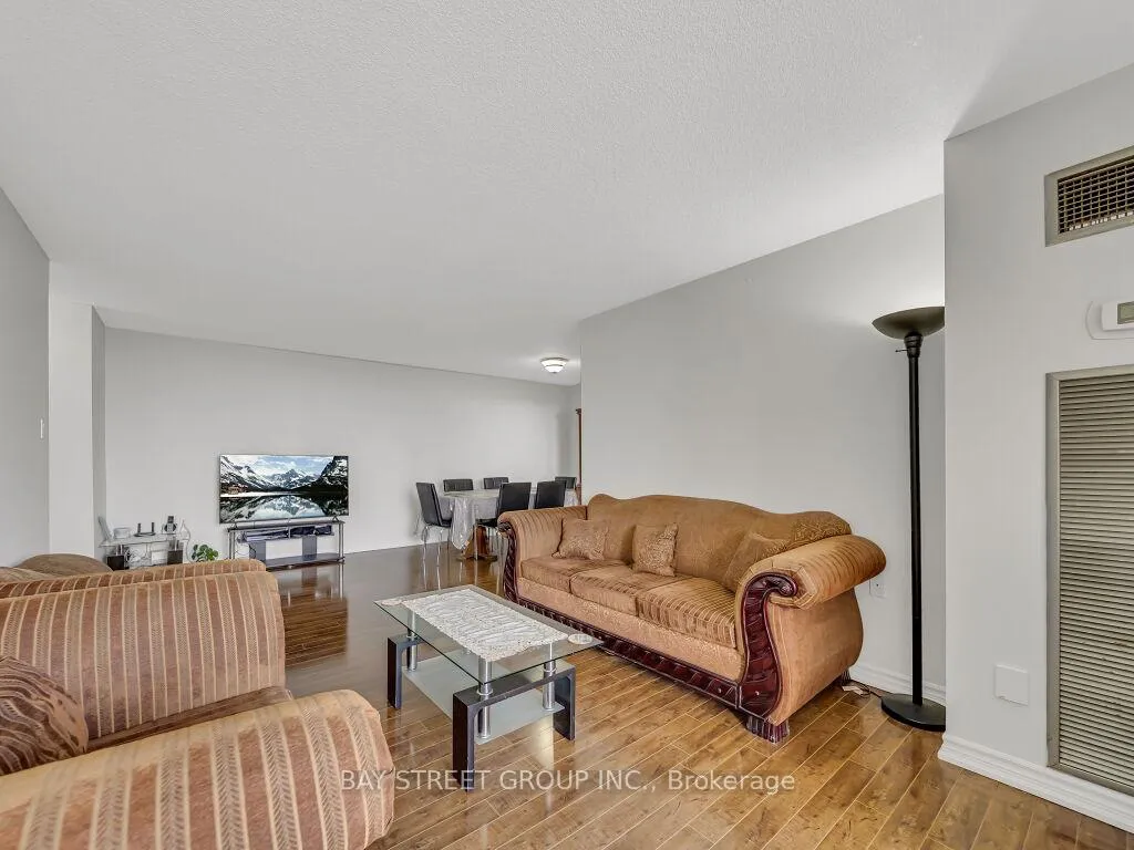 Photo 17 of Unit 1003, 18 Knightsbridge Road, Brampton, Queen Street Corridor — HOMEH