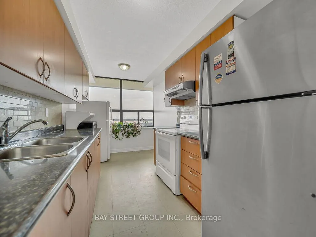 Photo 21 of Unit 1003, 18 Knightsbridge Road, Brampton, Queen Street Corridor — HOMEH