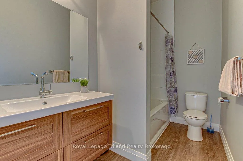 Photo 16 of 62 Brown Street, Aylmer — HOMEH