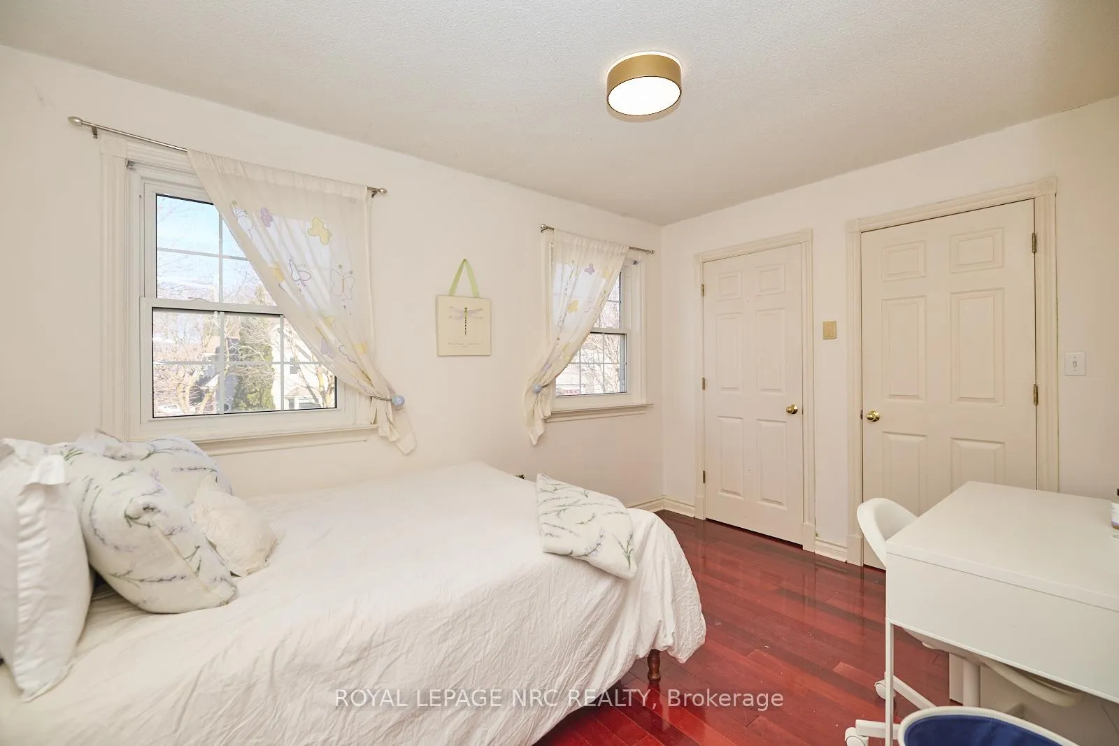 Photo 21 of 12 Brigantine Court, St. Catharines, Port Weller — HOMEH