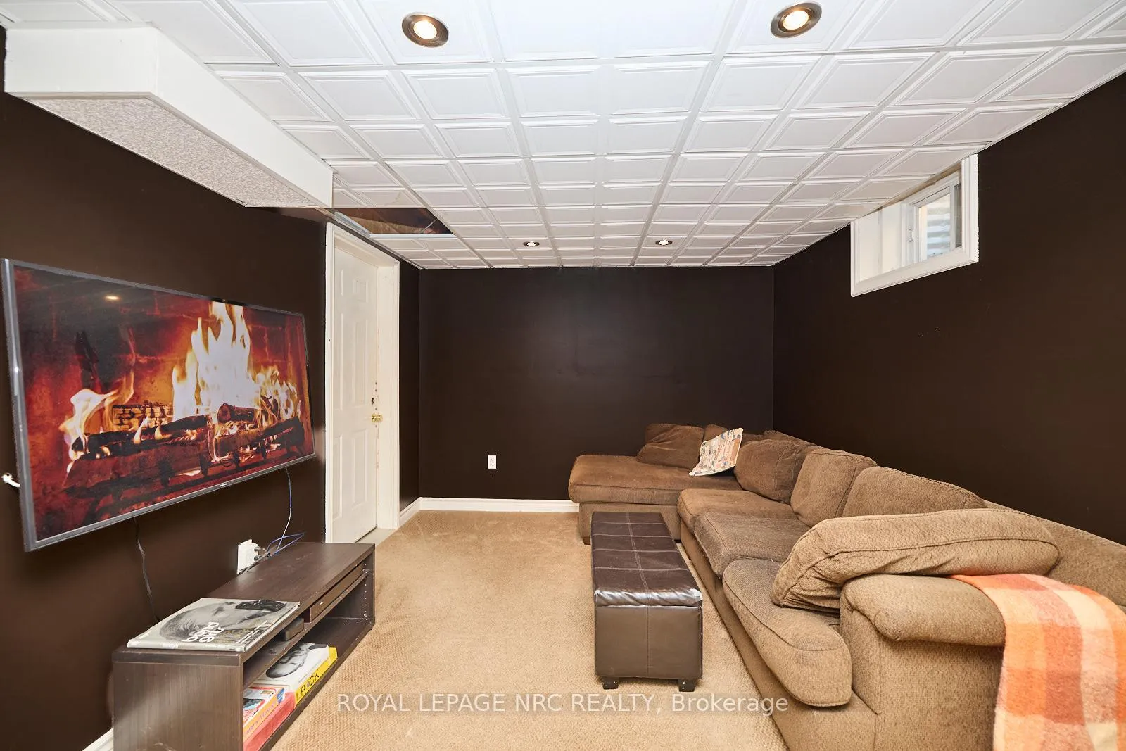 Photo 25 of 12 Brigantine Court, St. Catharines, Port Weller — HOMEH