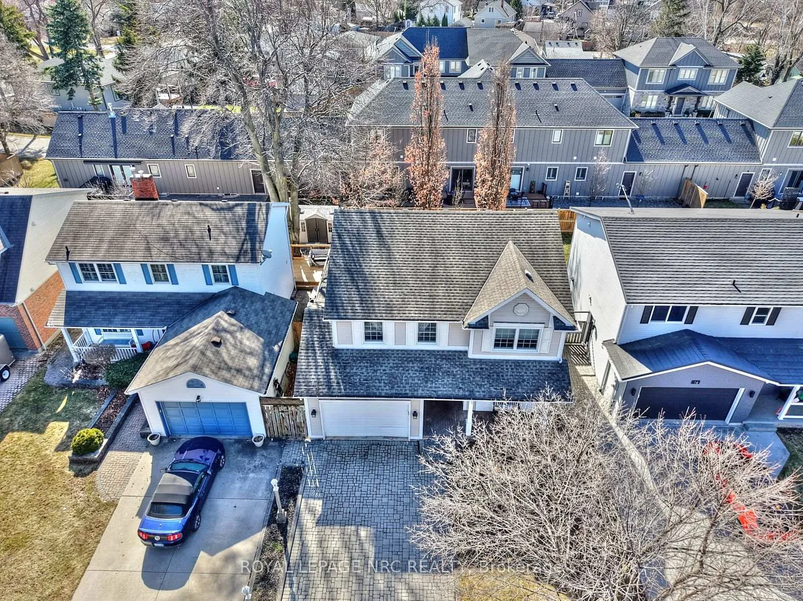 Photo 28 of 12 Brigantine Court, St. Catharines, Port Weller — HOMEH