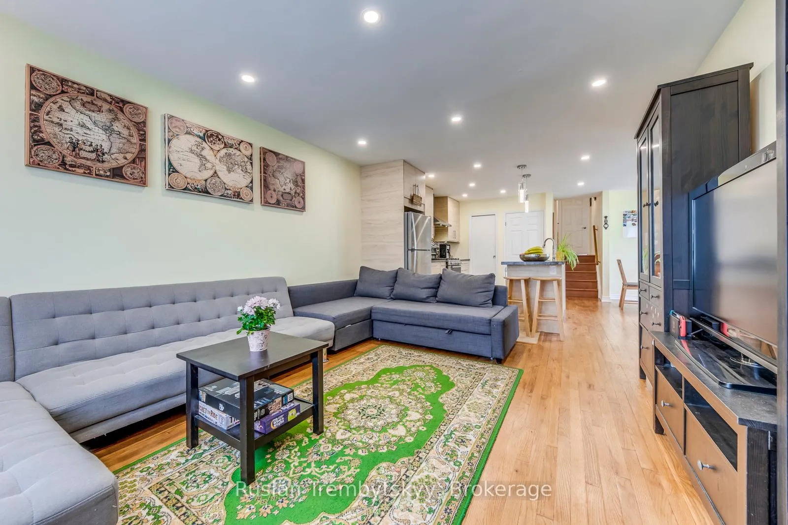 Photo 19 of 2240 Manchester Drive, Burlington, Brant Hills — HOMEH