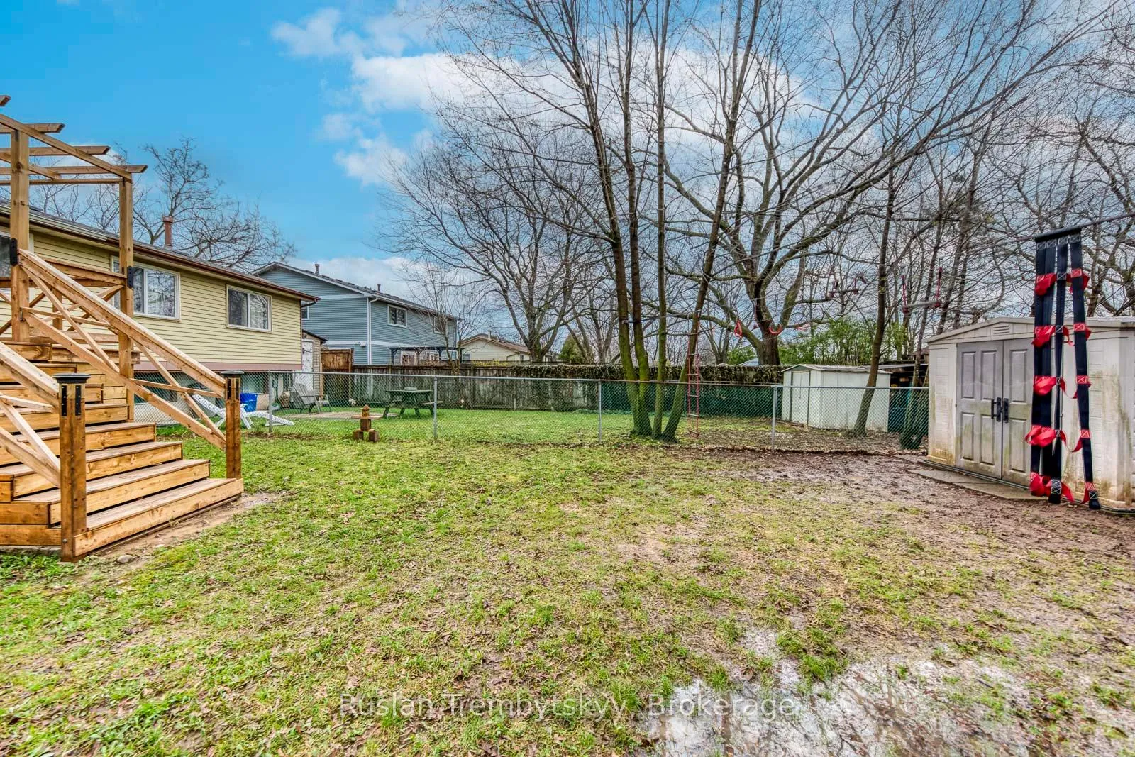 Photo 37 of 2240 Manchester Drive, Burlington, Brant Hills — HOMEH