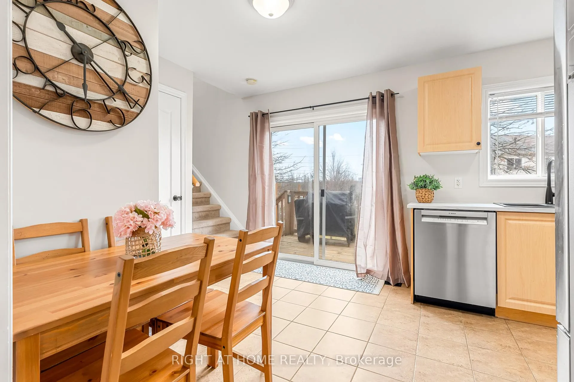 Photo 6 of Unit 113, 800 West Ridge Boulevard, Orillia — HOMEH