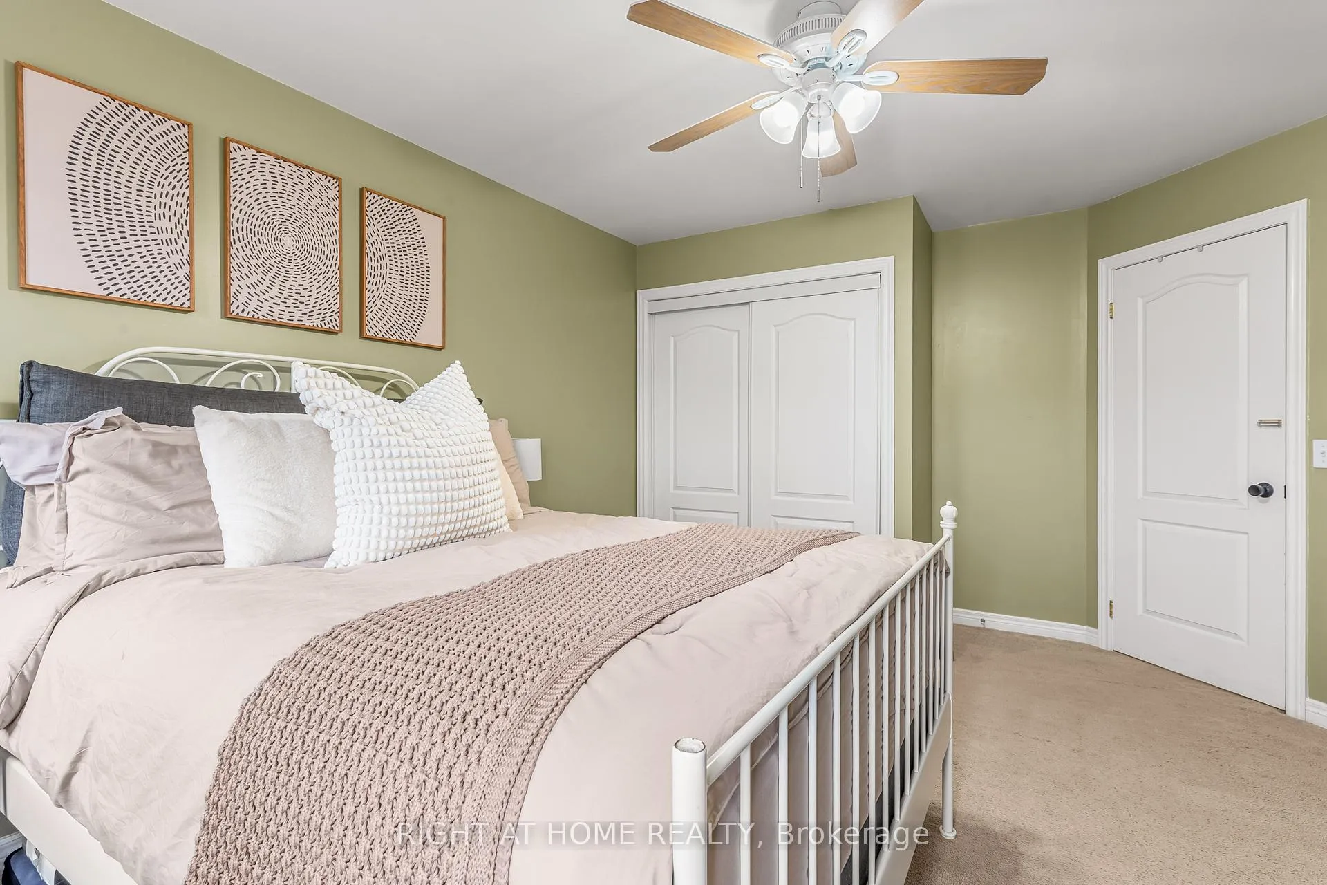 Photo 12 of Unit 113, 800 West Ridge Boulevard, Orillia — HOMEH