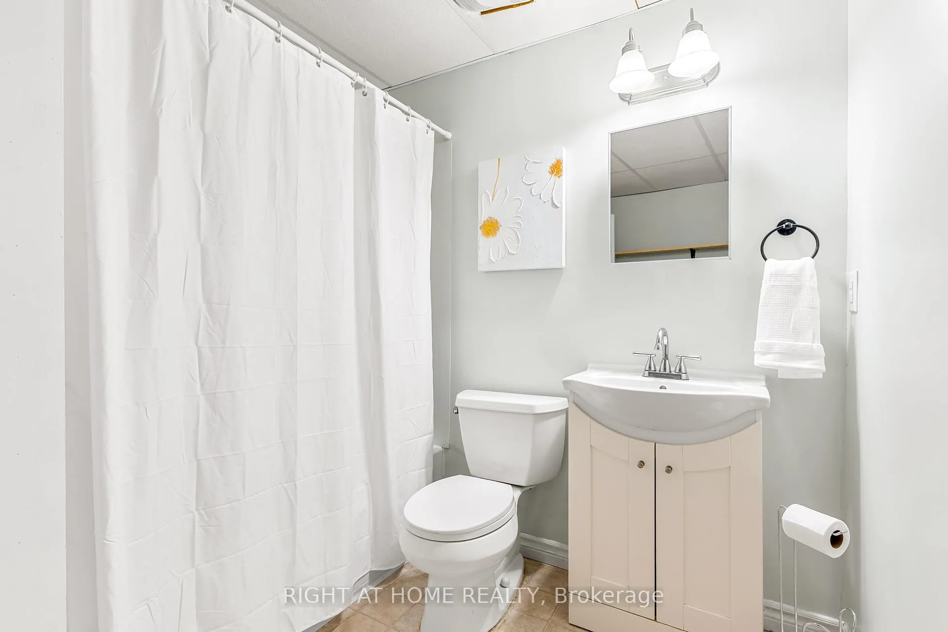 Photo 20 of Unit 113, 800 West Ridge Boulevard, Orillia — HOMEH