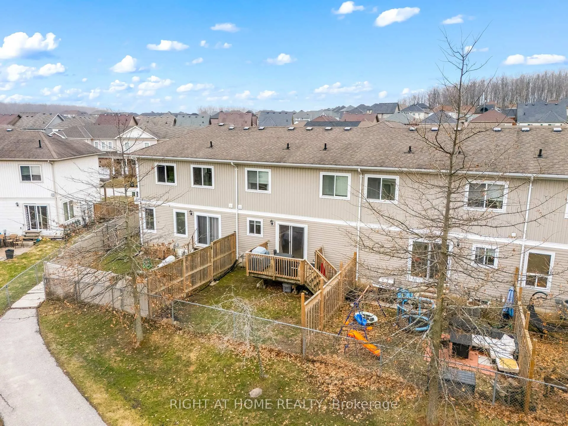 Photo 26 of Unit 113, 800 West Ridge Boulevard, Orillia — HOMEH