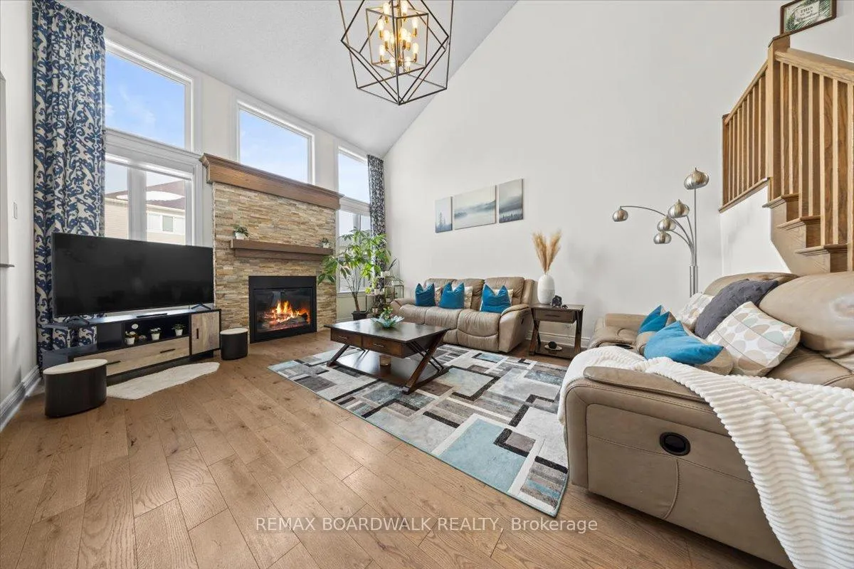 Photo 11 of 330 Bobolink Ridge, Ottawa, Kanata - Emerald Meadows/Trailwest — HOMEH