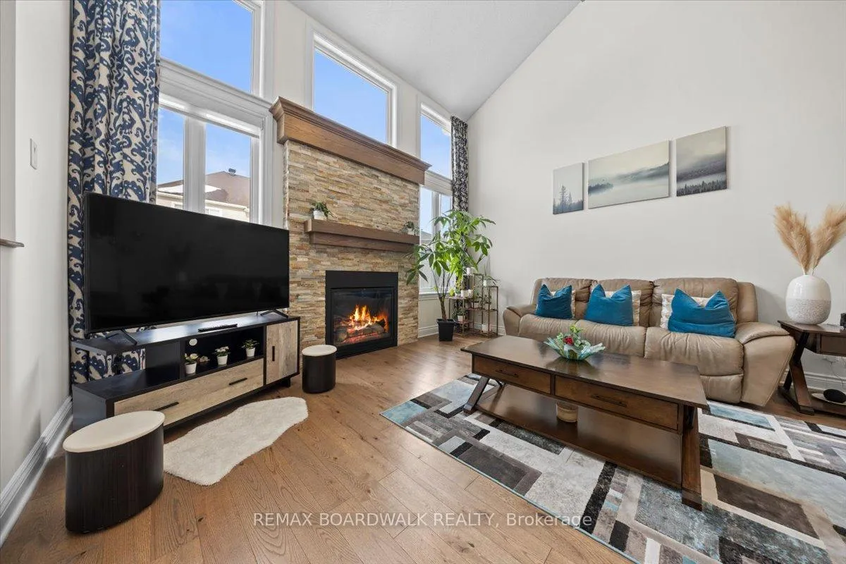 Photo 15 of 330 Bobolink Ridge, Ottawa, Kanata - Emerald Meadows/Trailwest — HOMEH