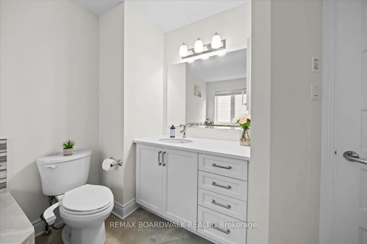 Photo 30 of 330 Bobolink Ridge, Ottawa, Kanata - Emerald Meadows/Trailwest — HOMEH