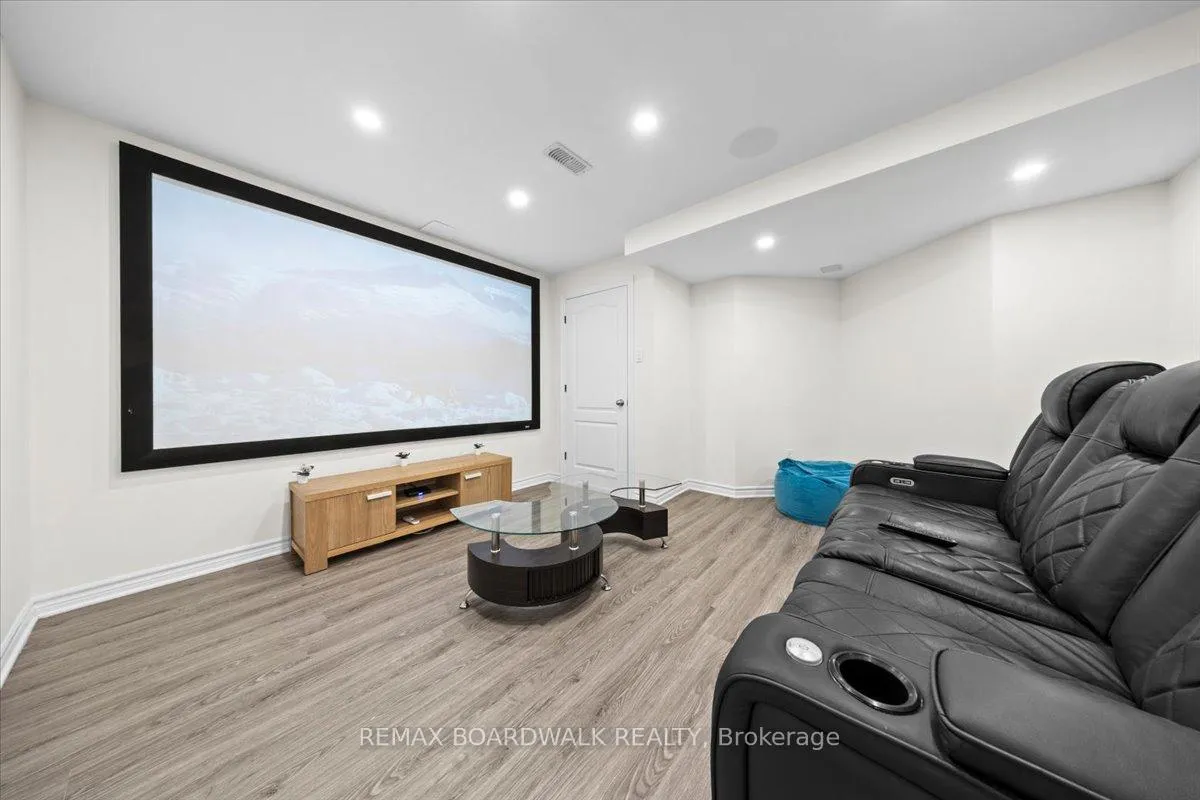 Photo 36 of 330 Bobolink Ridge, Ottawa, Kanata - Emerald Meadows/Trailwest — HOMEH
