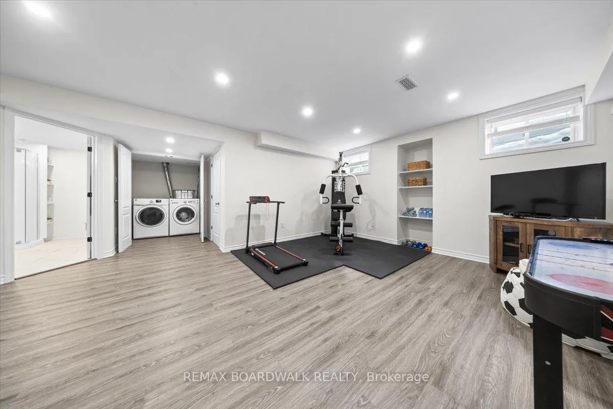 Photo 41 of 330 Bobolink Ridge, Ottawa, Kanata - Emerald Meadows/Trailwest — HOMEH