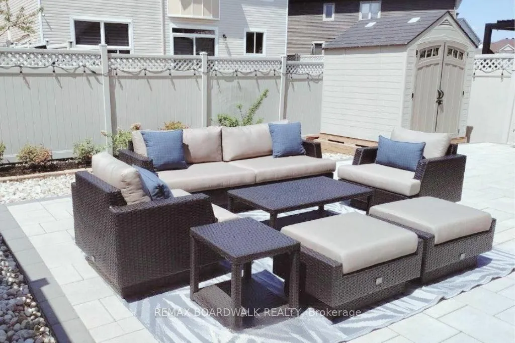 Photo 47 of 330 Bobolink Ridge, Ottawa, Kanata - Emerald Meadows/Trailwest — HOMEH